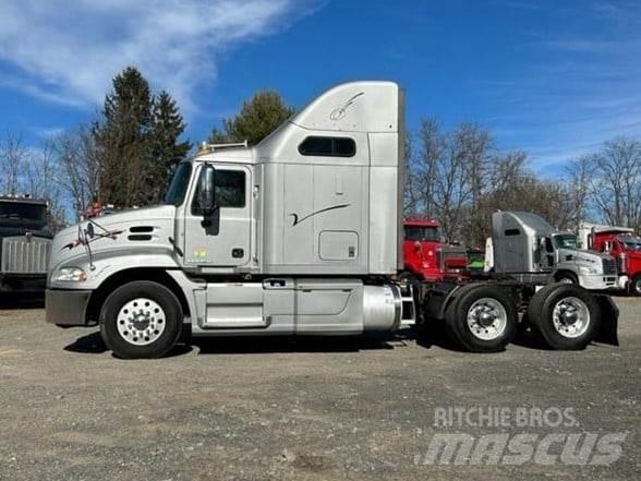 Mack PINNACLE CXU613 Dragbilar