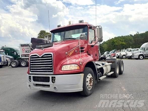 Mack PINNACLE CXU613 Dragbilar