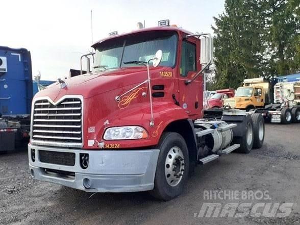 Mack PINNACLE CXU613 Dragbilar