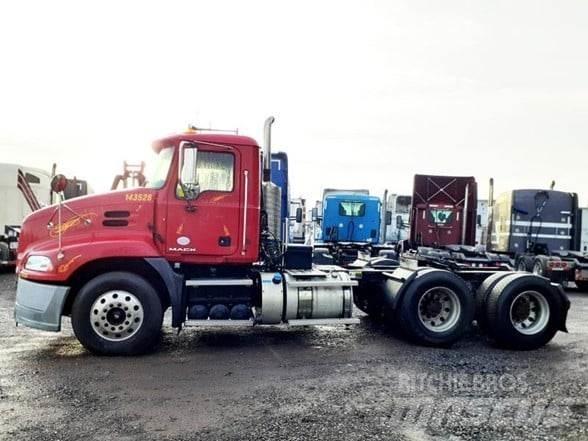 Mack PINNACLE CXU613 Dragbilar