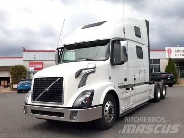 Volvo VNL64T780 Dragbilar