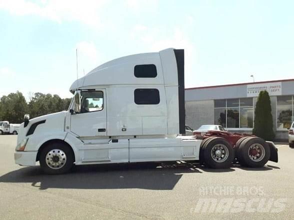 Volvo VNL64T780 Dragbilar