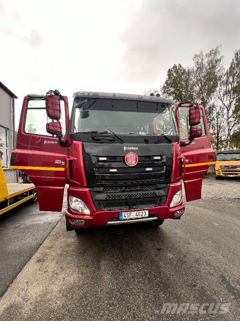 Tatra T158 Flakbilar