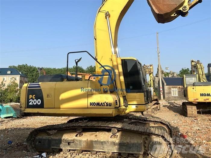 Komatsu PC200-8 Bandgrävare