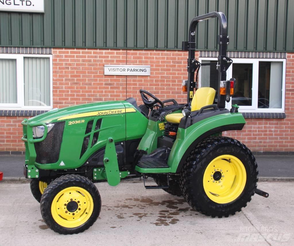 John Deere 2036 R Traktorer