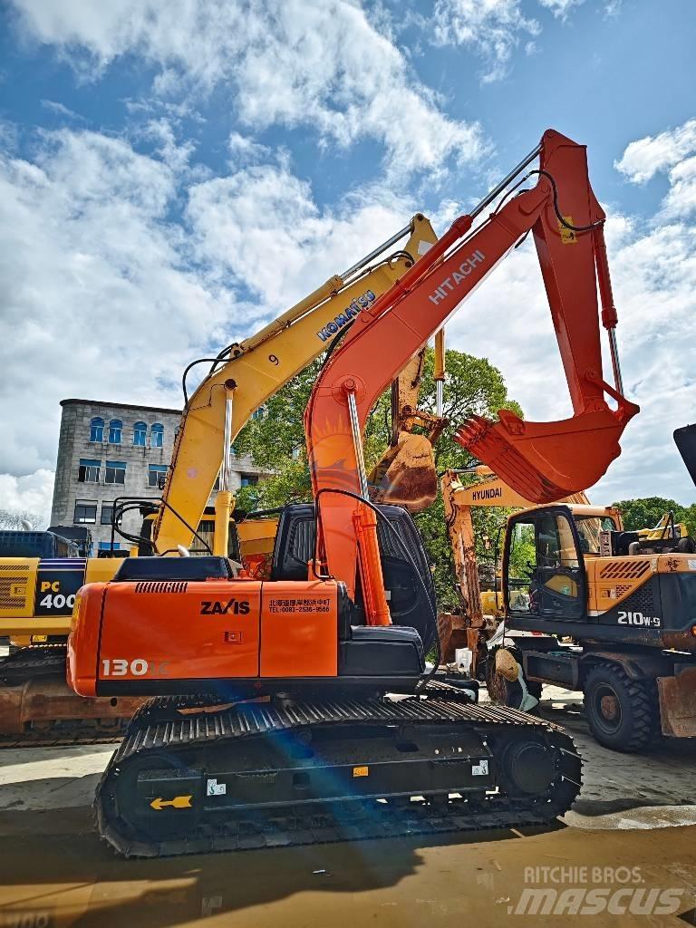 Hitachi ZX 130 Bandgrävare