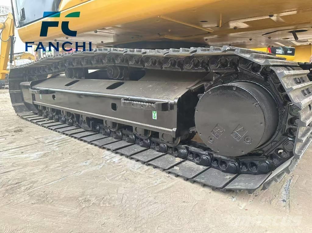 CAT 320gx Bandgrävare