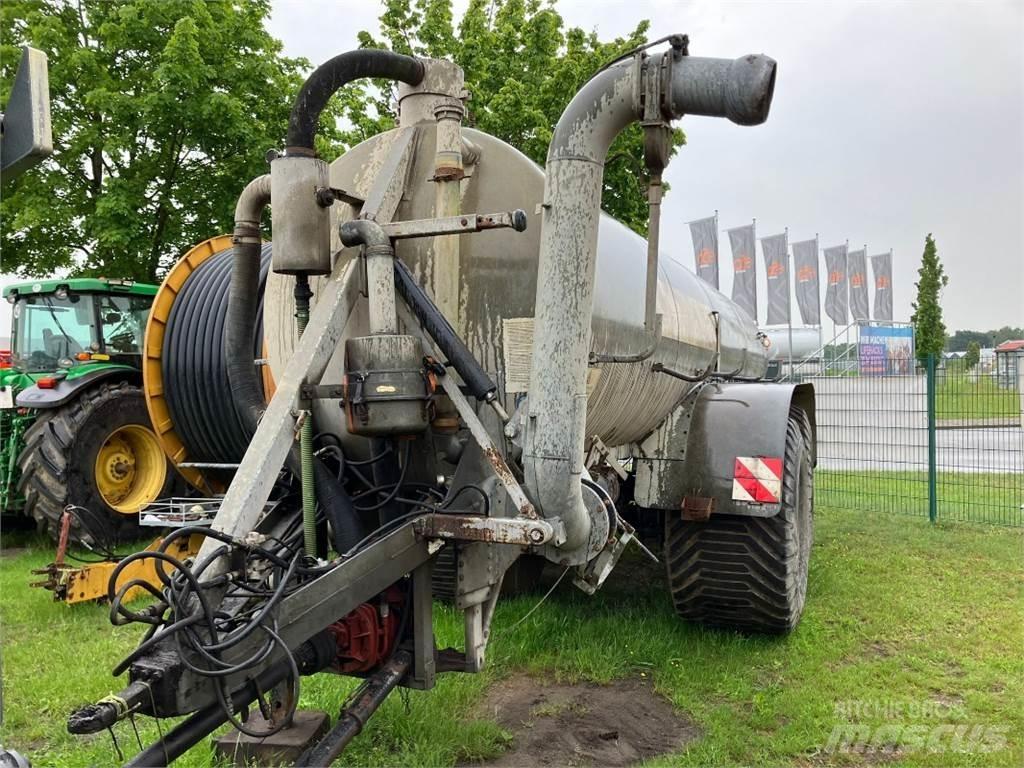 Kotte VT 16000 Fast- och kletgödselspridare