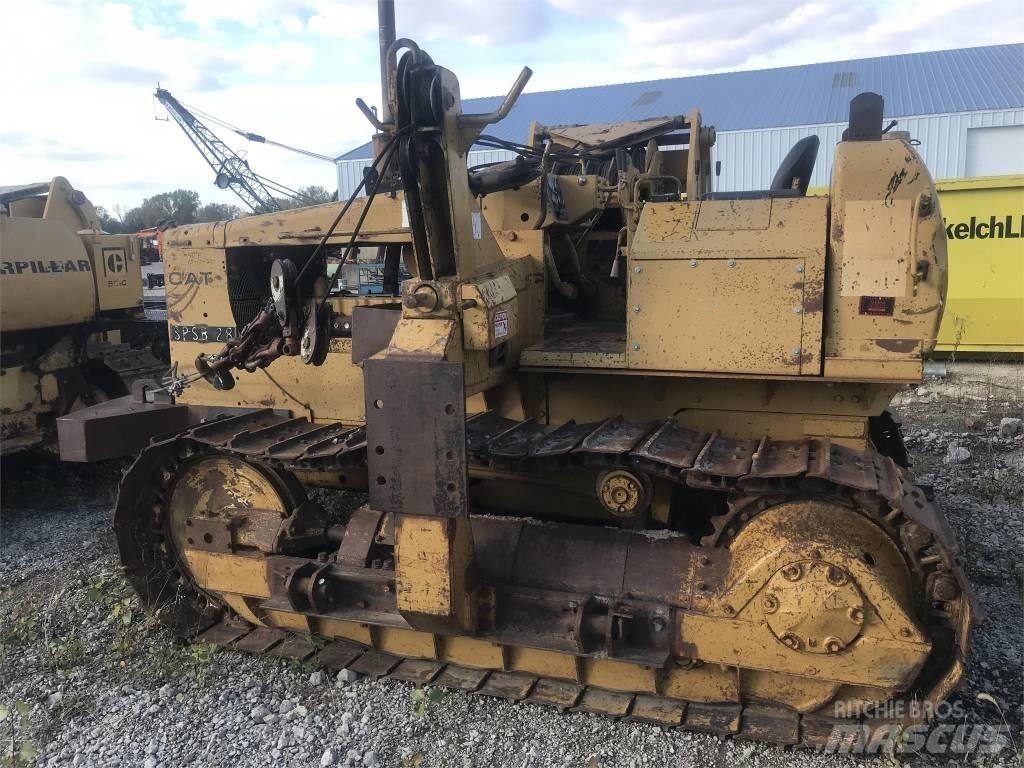CAT 561 D Rörläggningsmaskiner