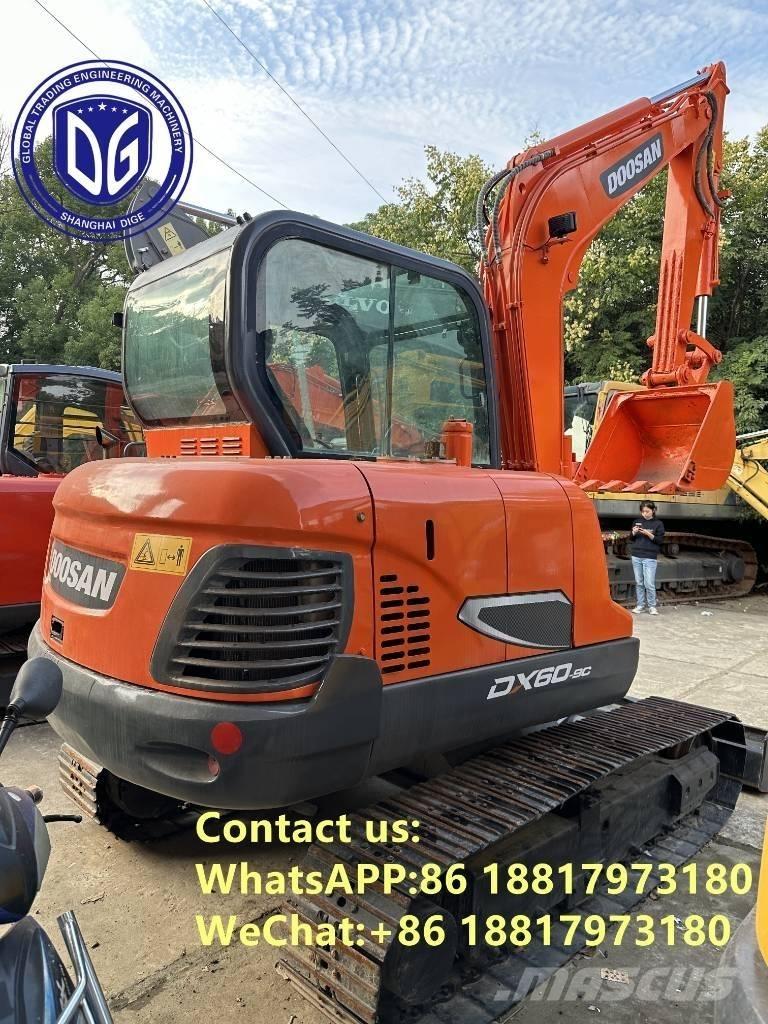 Doosan DX 60 Bandgrävare