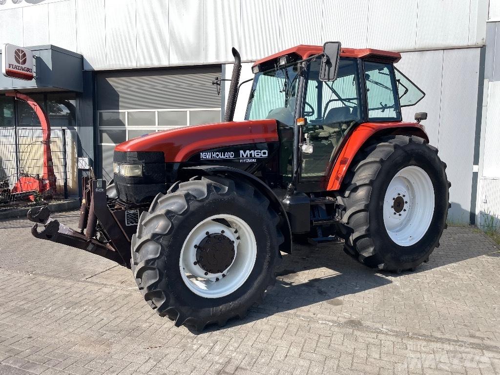 New Holland M 160 Traktorer