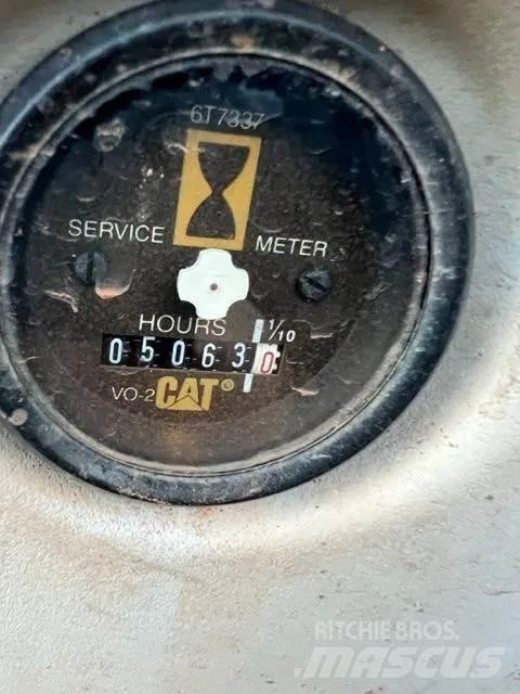 CAT 330 L Bandgrävare