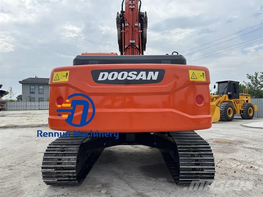 Doosan DX 225 LC-9C Bandgrävare