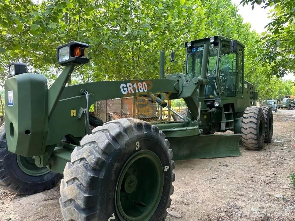XCMG GR 180 Väghyvlar
