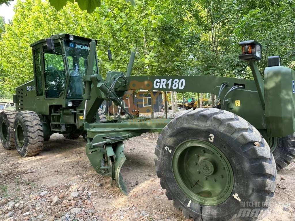 XCMG GR 180 Väghyvlar