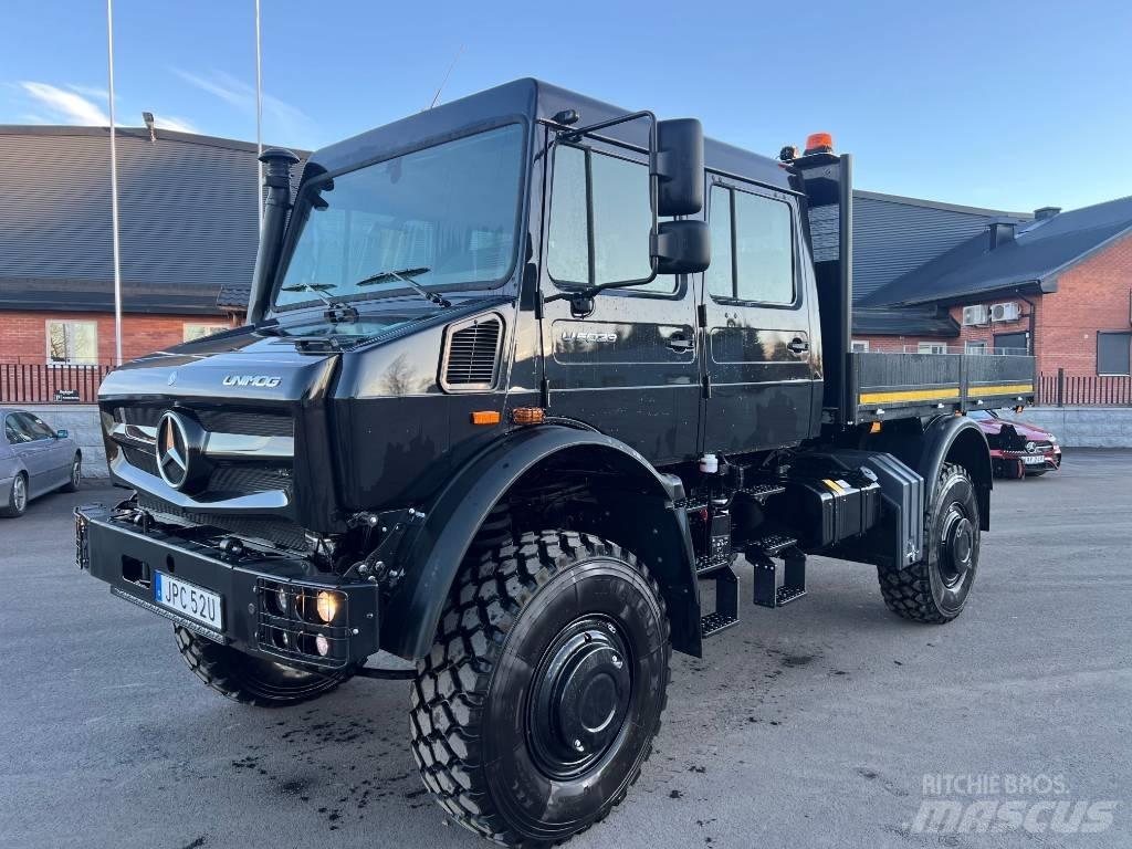 Mercedes-Benz Unimog Flakbilar