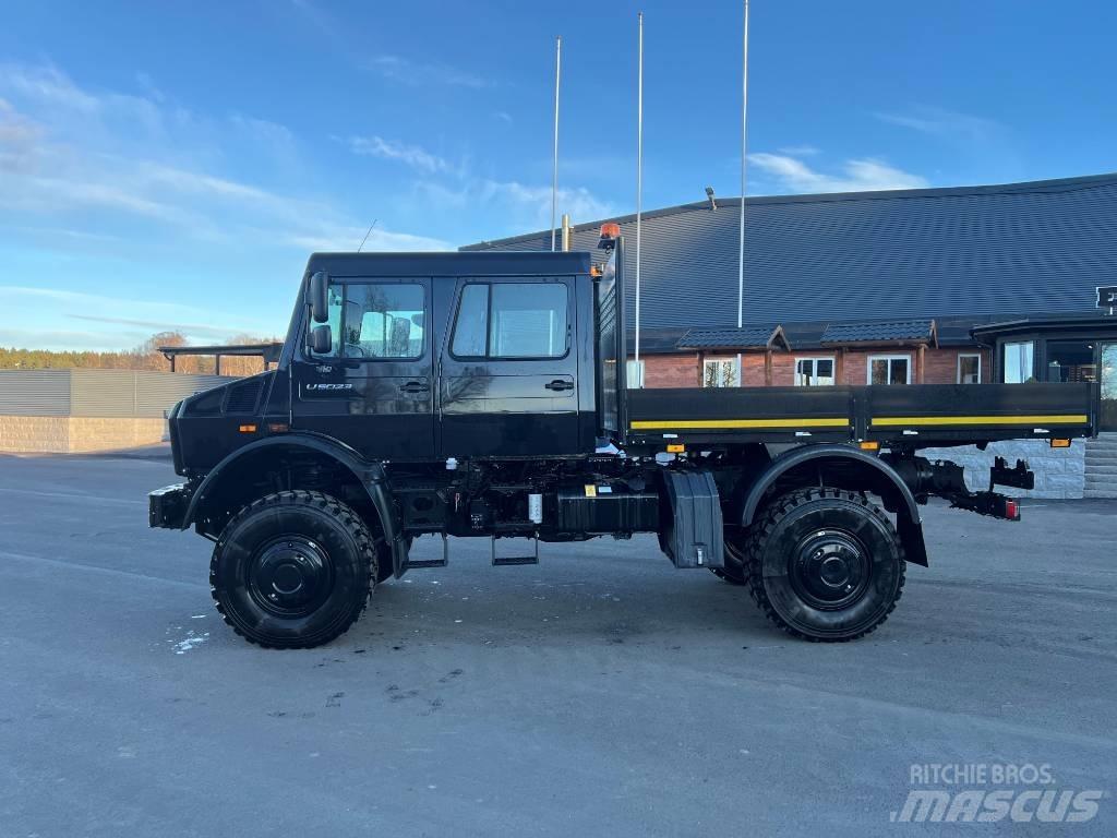 Mercedes-Benz Unimog Flakbilar