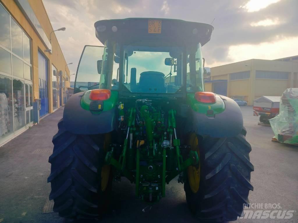 John Deere 5100R Traktorer