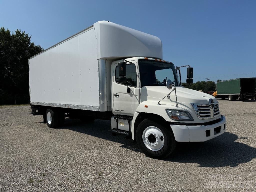 Hino 238 Skåpbilar