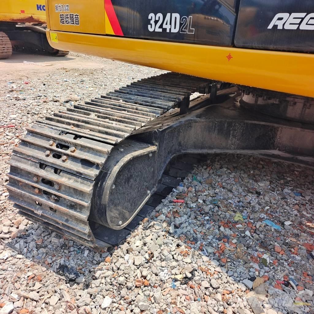 CAT 324 D L Bandgrävare