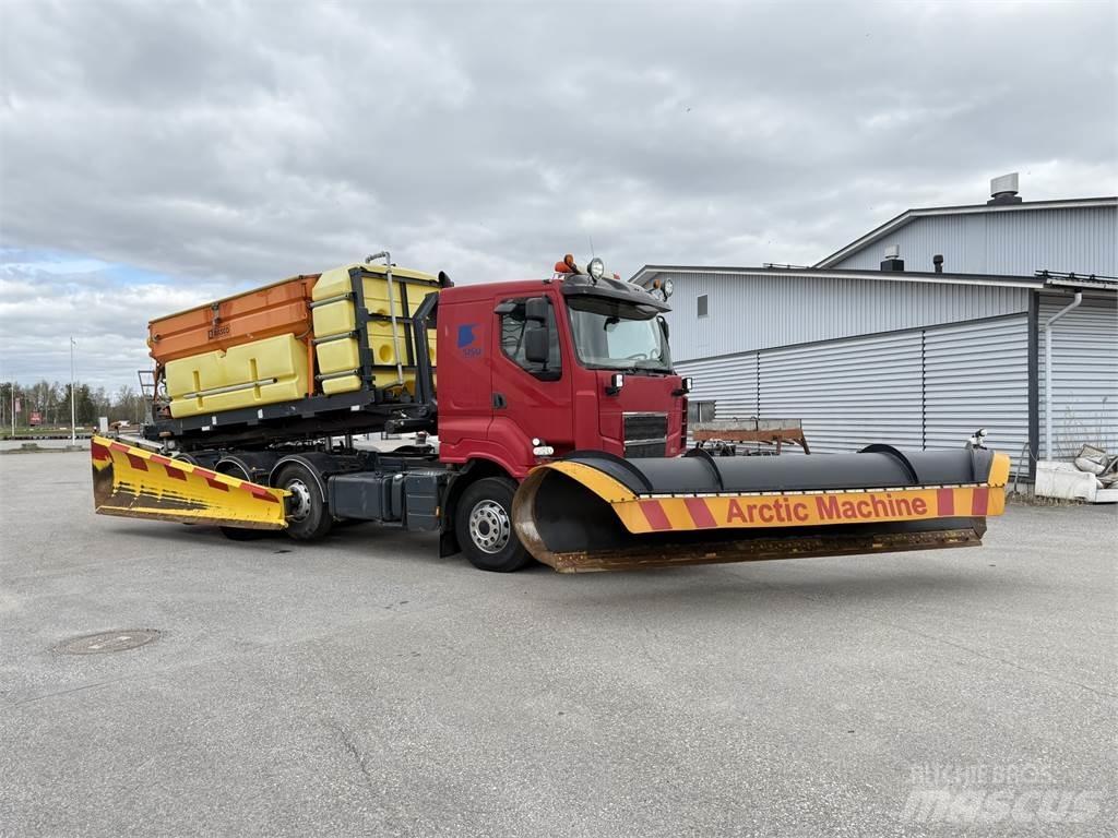 Sisu R500 8X2 Lastväxlare med kabellift