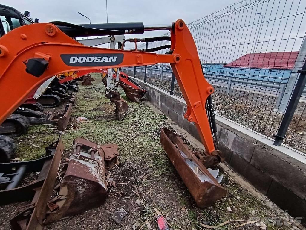 Doosan DX 19 Minigrävare < 7t