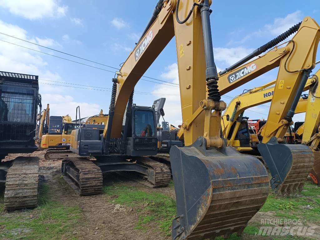 XCMG XE 215 DA Bandgrävare