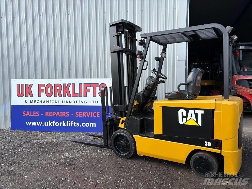 CAT EP 30 K Elmotviktstruckar
