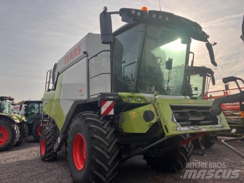 CLAAS TRION 530 Skördetröskor