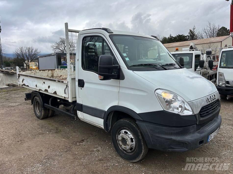 Iveco 35C 11 Lätta skåpbilar