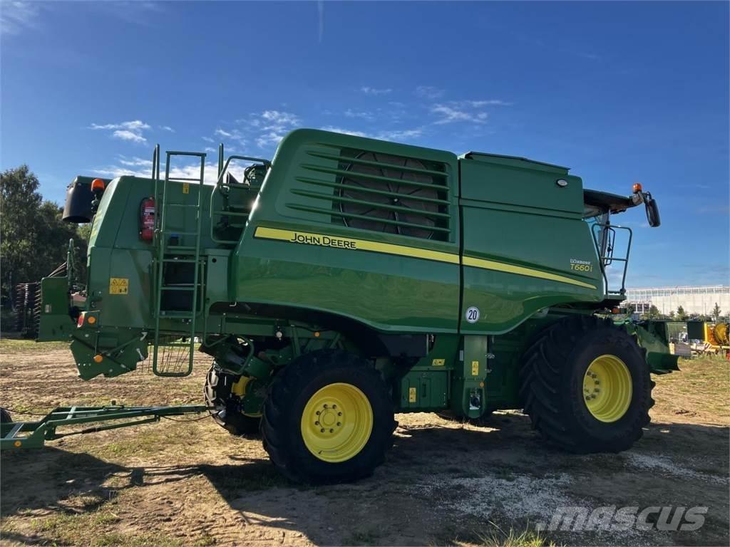 John Deere T660i Skördetröskor