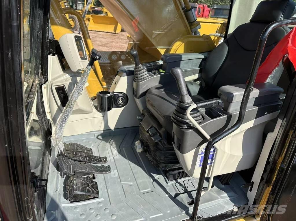CAT 330 C Bandgrävare