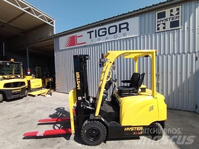 Hyster J2.5UT Elmotviktstruckar
