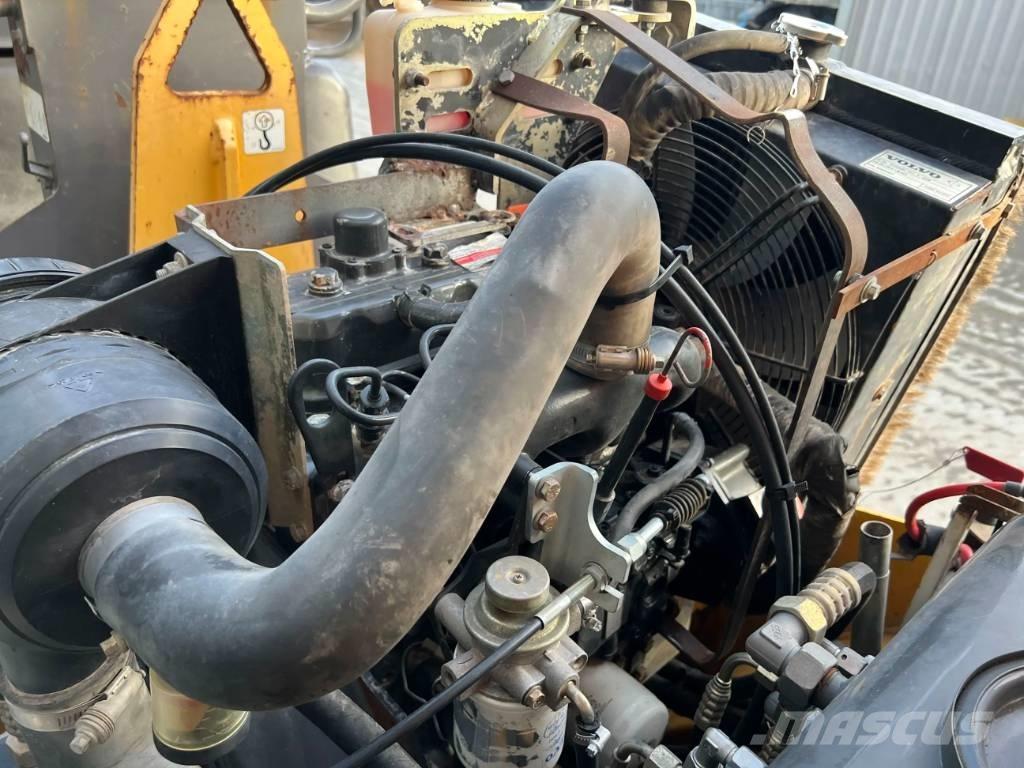 Volvo DD22 Tvåvalsvältar