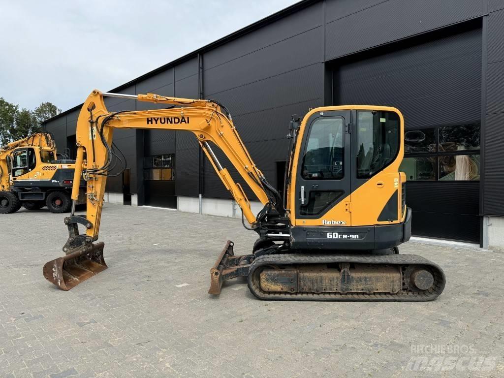 Hyundai 60CR-9A Minigrävare < 7t