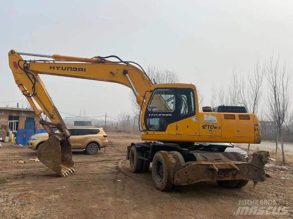 Hyundai R210WD Hjulgrävare