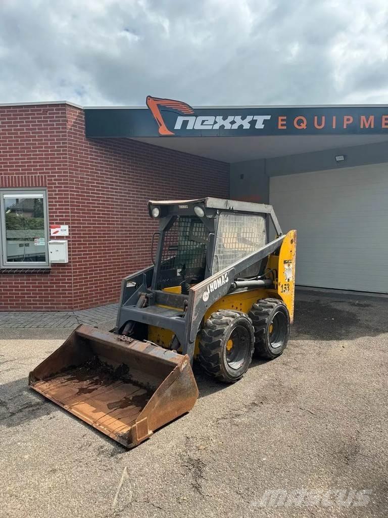 Thomas T153 Kompaktlastare