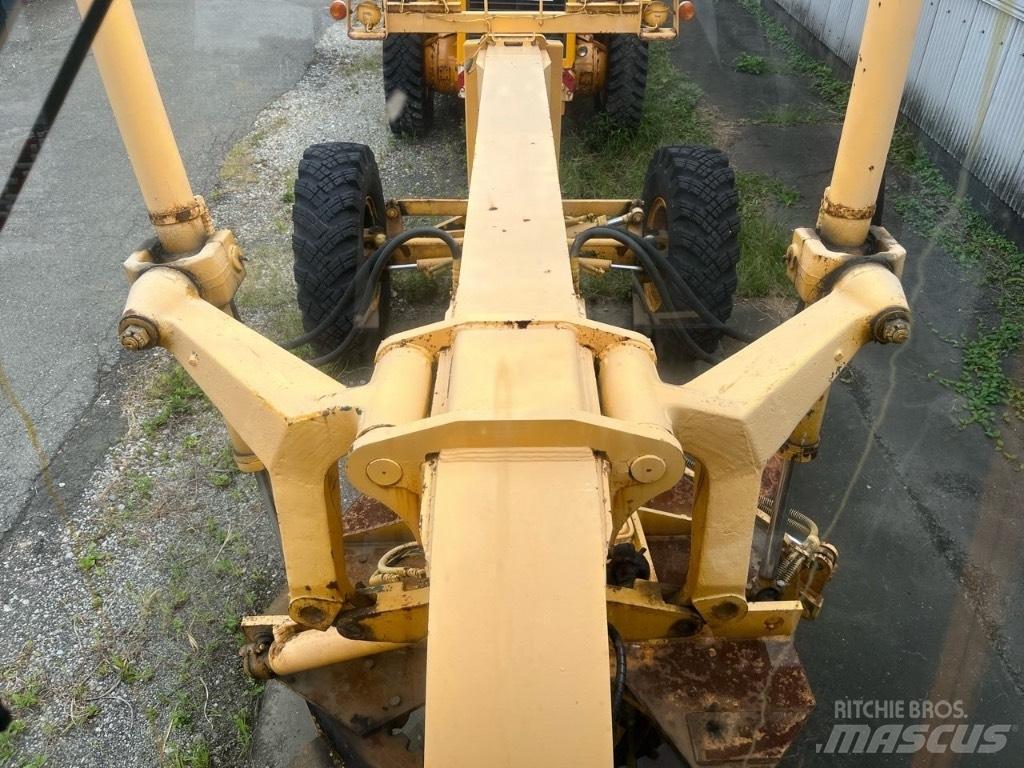 Mitsubishi MG 500 Väghyvlar