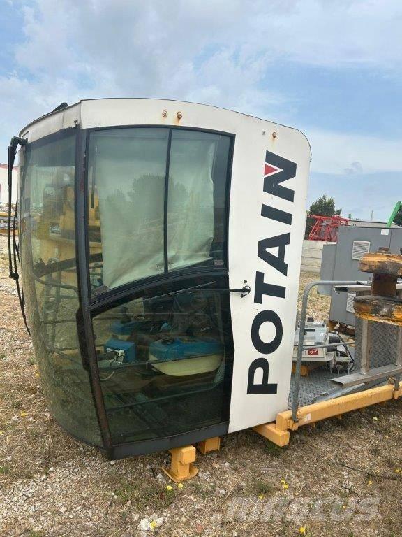 Potain MD560B M25 Byggkranar