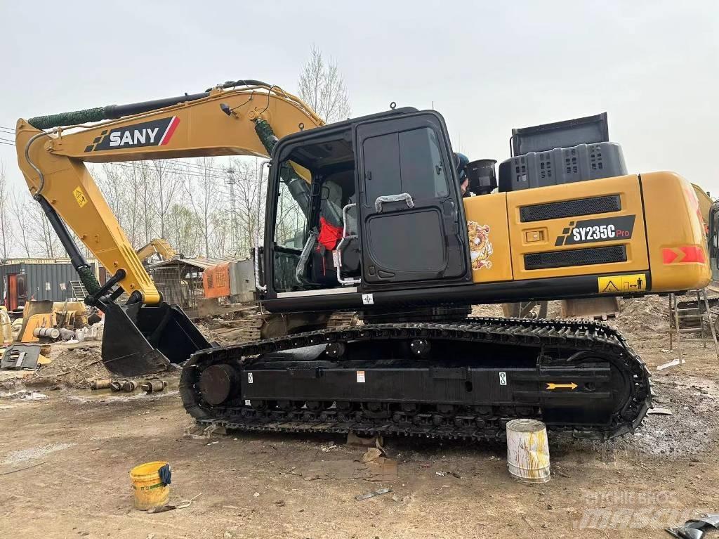 Sany SY 235 C Bandgrävare
