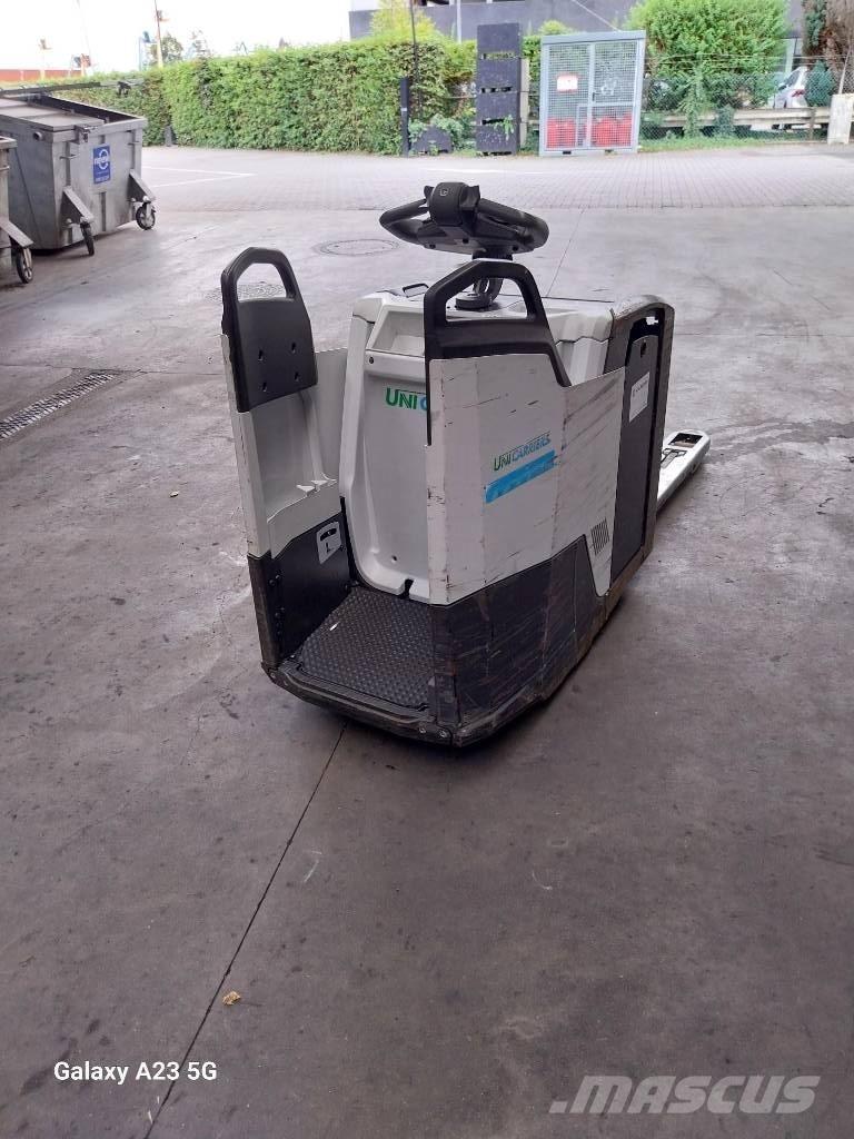 UniCarriers PLR200 Låglyftare med plattform