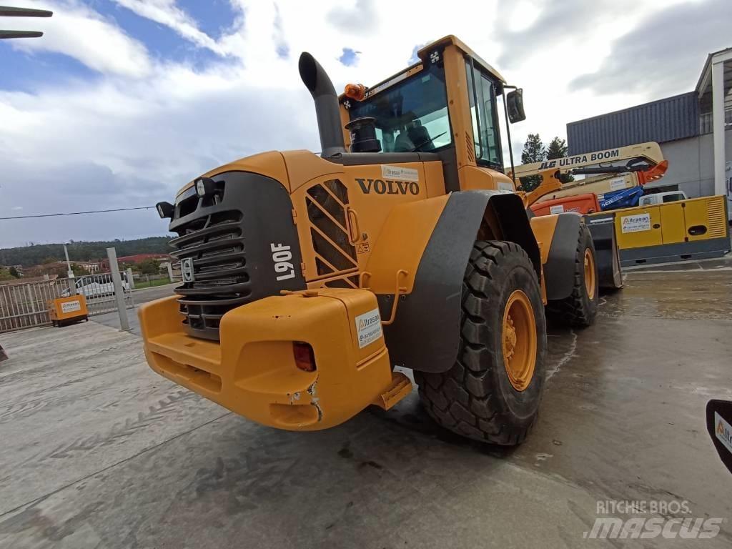 Volvo L 90 F Hjullastare