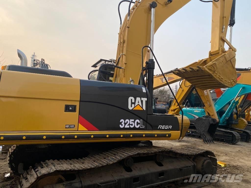 CAT 325 C Bandgrävare