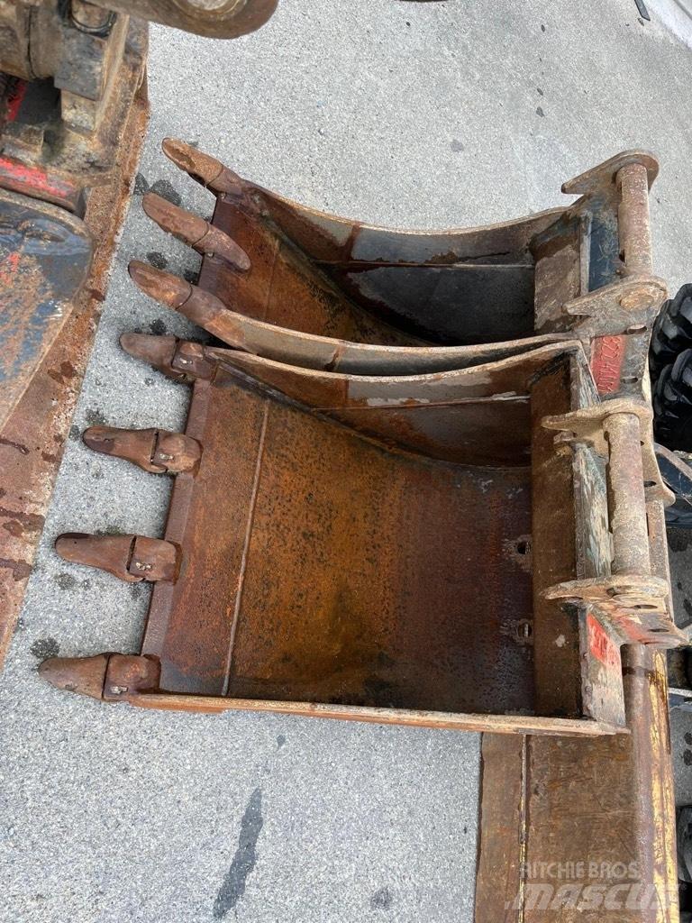 Komatsu PW 98 MR-8 Midigrävmaskiner 7t - 12t