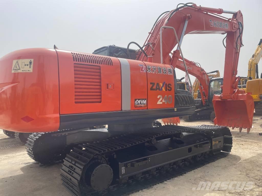 Hitachi ZX 240 Bandgrävare