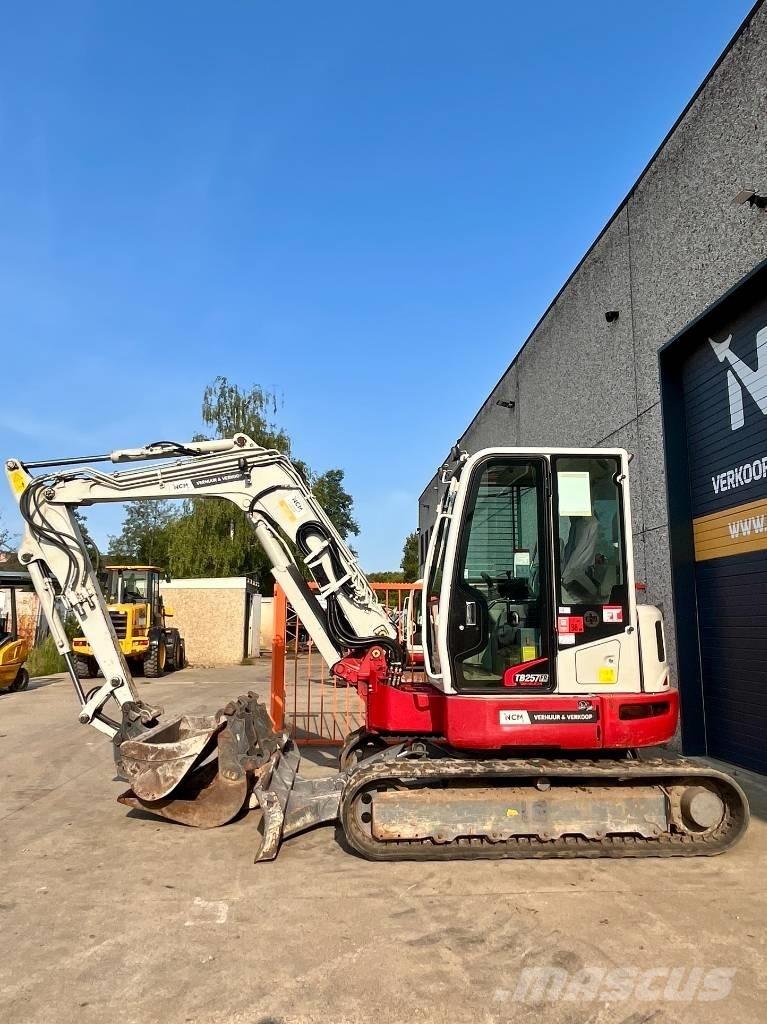 Takeuchi TB 257 FR Minigrävare < 7t