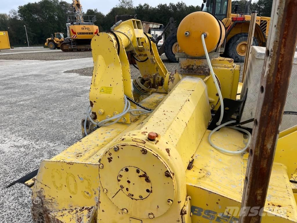 Bomag BSF 2500 Återvinningsmaskiner för asfalt