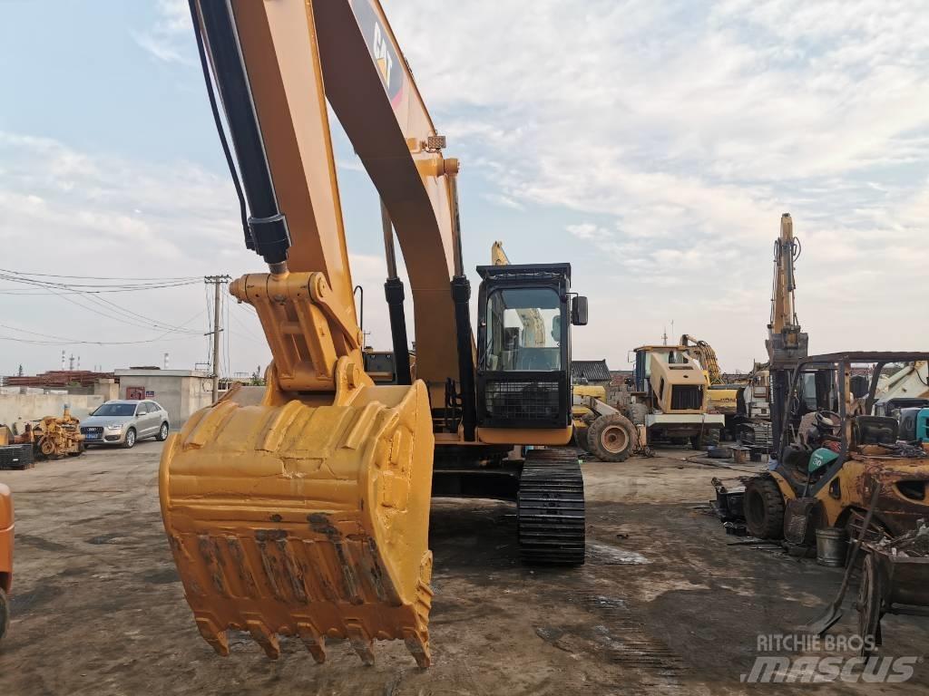 CAT 330DL Bandgrävare