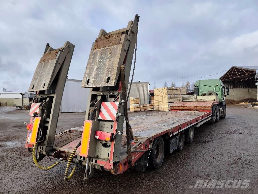 Fliegl SDS 470T Maskintransporter