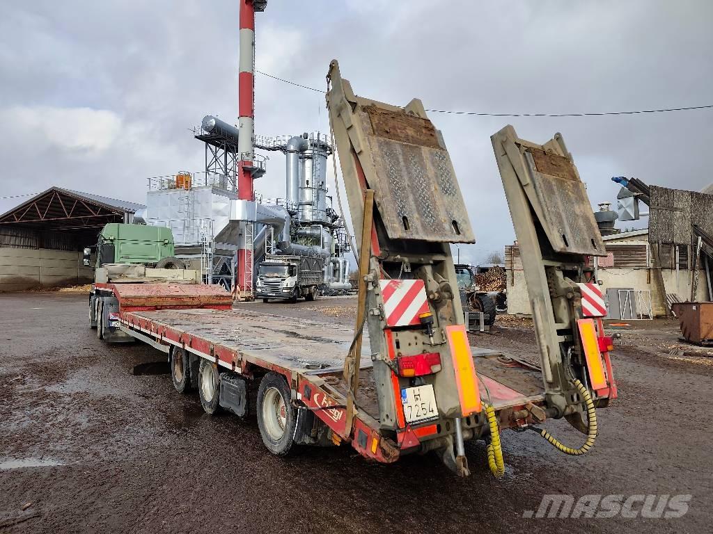 Fliegl SDS 470T Maskintransporter